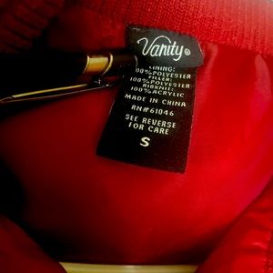 Vanity Red #61046 Puffer vest Women’s Size Small, Condition Pre owned Unworn.